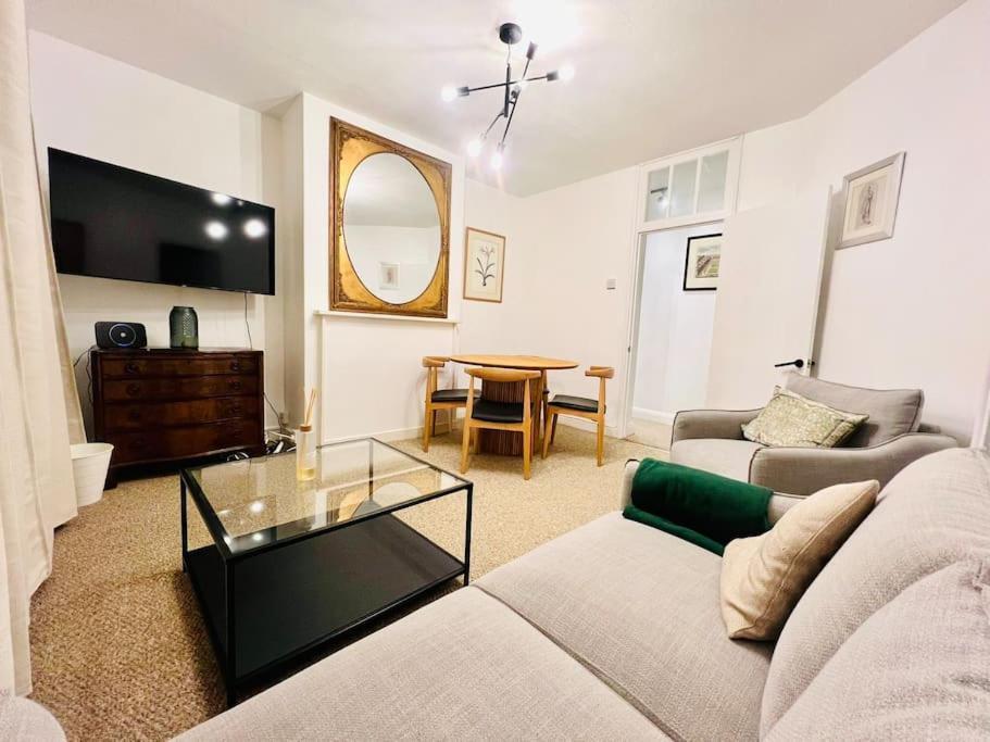 Modern Flat In Central 런던 외부 사진