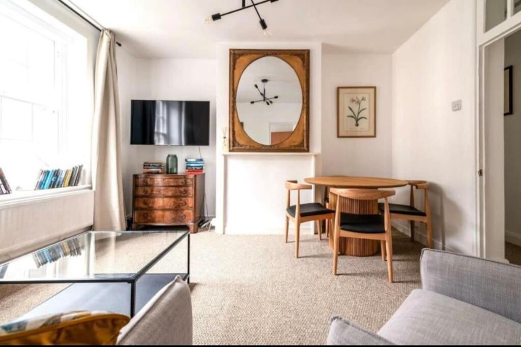 Modern Flat In Central 런던 외부 사진