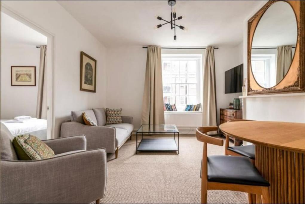Modern Flat In Central 런던 외부 사진
